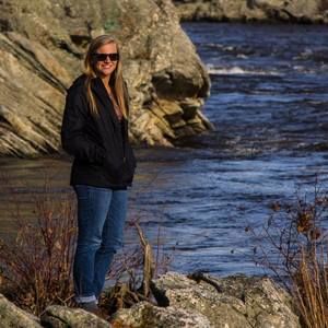 Meet your Posher, Carson